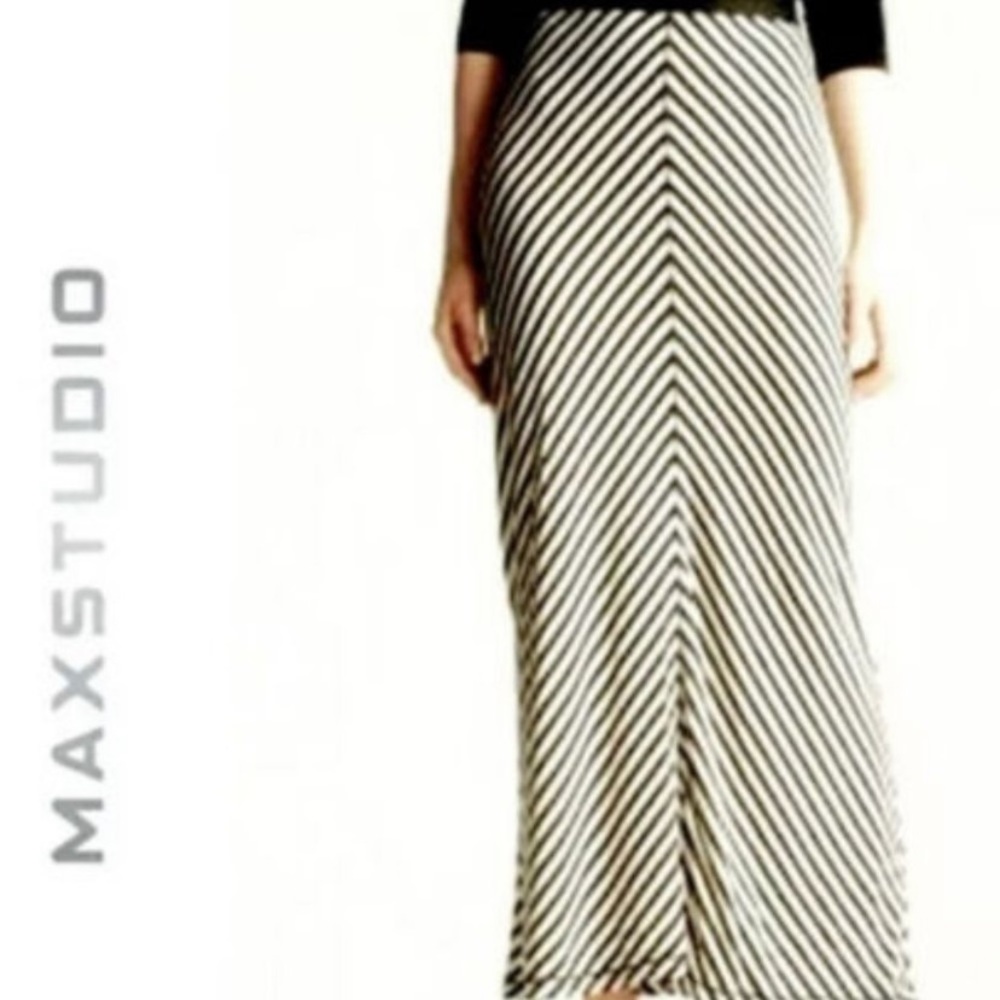 Gray Chevron Maxi Skirt